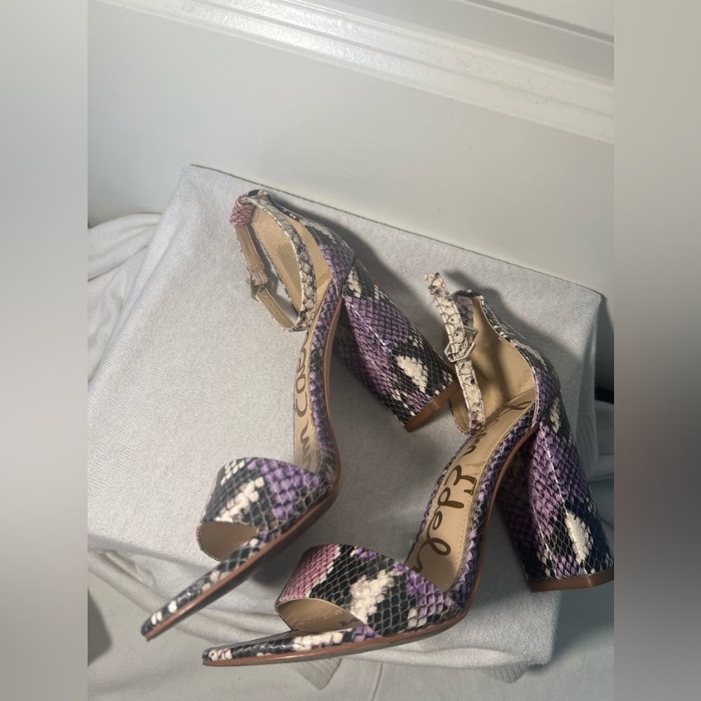 Sam Edelman Yaro Python Snake Print - Picture 5 of 7